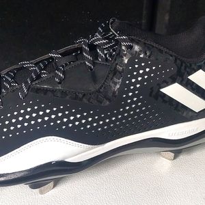 Adidas Men's PowerAlley 5 Mid Baseball Shoe Cleats